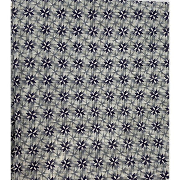 FQ Fat Quarter Quilting Fabric 18" x 22" VIP By Joan Messmore Cranston Print - Picture 1 of 7